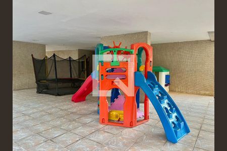 Apartamento para alugar com 103m², 3 quartos e 2 vagasÁrea comum - Playground