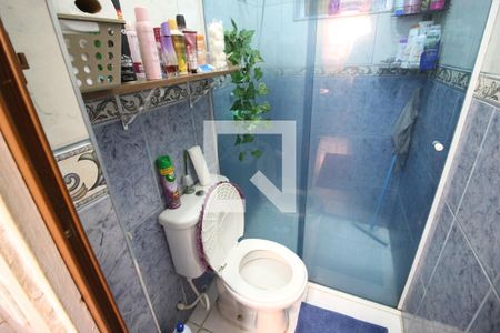 Banheiro de casa à venda com 2 quartos, 45m² em Padroeira, Osasco