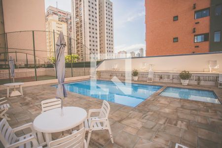 Apartamento à venda com 125m², 4 quartos e 2 vagasÁrea comum - Piscina