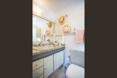 Apartamento à venda com 125m², 4 quartos e 2 vagasBanheiro Suíte 2