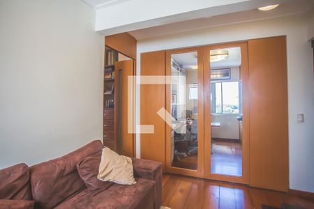 Apartamento à venda com 125m², 4 quartos e 2 vagasQuarto - Reversível