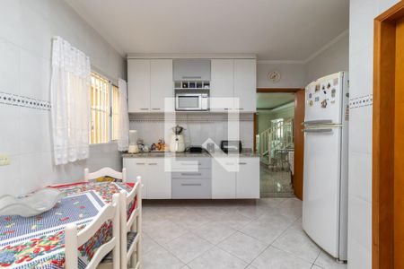Casa à venda com 150m², 3 quartos e 2 vagasCozinha