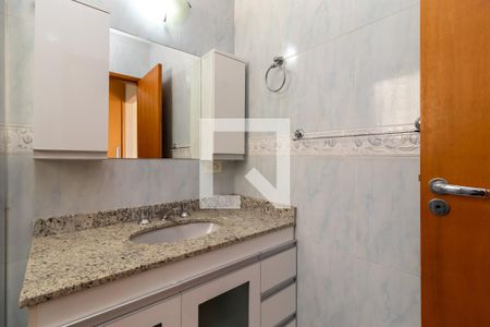 Casa à venda com 150m², 3 quartos e 2 vagasBanheiro da Suíte 1