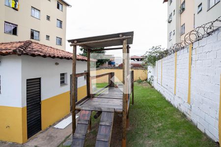 Apartamento para alugar com 54m², 2 quartos e 1 vagaÁrea comum - Playground