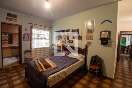 Casa à venda com 220m², 2 quartos e 2 vagas Casa à venda com 220m², 2 quartos e 2 vagasQuarto 2 - Suíte