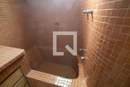 Casa à venda com 220m², 2 quartos e 2 vagas Casa à venda com 220m², 2 quartos e 2 vagasBanheiro da Suíte