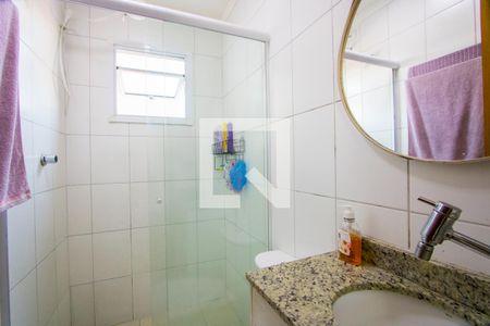 Apartamento à venda com 100m², 3 quartos e 2 vagasBanheiro do quarto 1