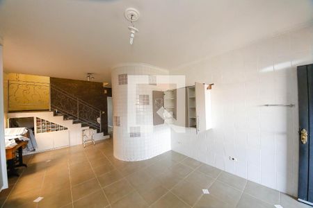 Casa à venda com 245m², 3 quartos e 7 vagasCozinha