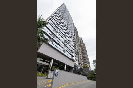 Fachada do Prédio de kitnet/studio para alugar com 1 quarto, 27m² em Indianópolis, São Paulo