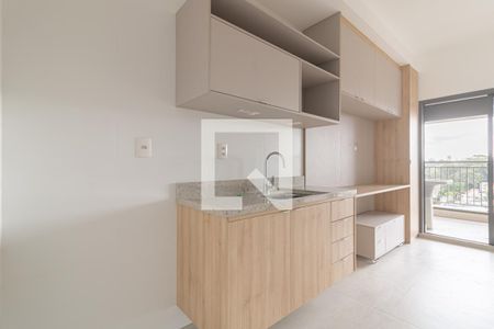 Cozinha de kitnet/studio para alugar com 1 quarto, 27m² em Indianópolis, São Paulo