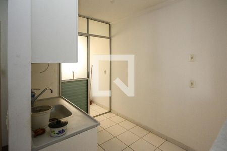 Apartamento à venda com 40m², 2 quartos e 1 vaga Apartamento à venda com 40m², 2 quartos e 1 vagaBanheiro