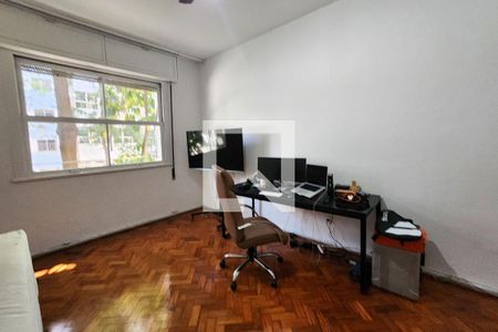 Apartamento à venda com 150m², 3 quartos e 1 vagaQuarto 2