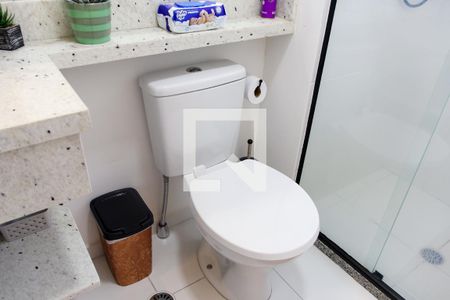 Apartamento para alugar com 56m², 2 quartos e 1 vaga Apartamento para alugar com 56m², 2 quartos e 1 vagaBanheiro