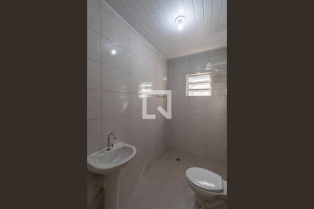 Casa à venda com 120m², 3 quartos e 2 vagasBanheiro