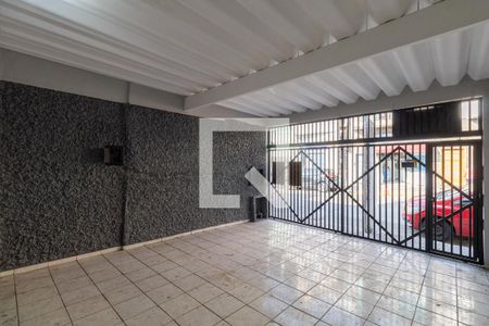Casa à venda com 120m², 3 quartos e 2 vagasGaragem