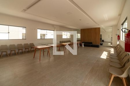 Apartamento à venda com 52m², 2 quartos e 1 vaga Apartamento à venda com 52m², 2 quartos e 1 vagaÁrea comum - Salão de festas