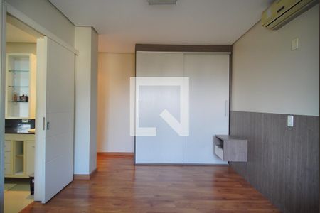 Casa à venda com 450m², 5 quartos e 4 vagasSuíte 3