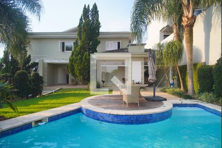 Casa à venda com 450m², 5 quartos e 4 vagasÁrea externa