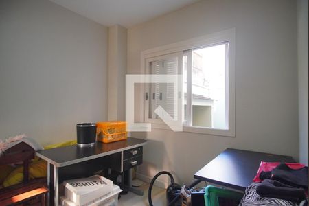 Casa à venda com 450m², 5 quartos e 4 vagasQuarto de Serviço