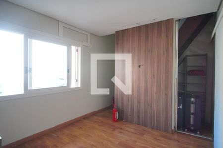 Casa à venda com 450m², 5 quartos e 4 vagasSuíte 4