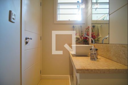 Casa à venda com 450m², 5 quartos e 4 vagasLavabo 1
