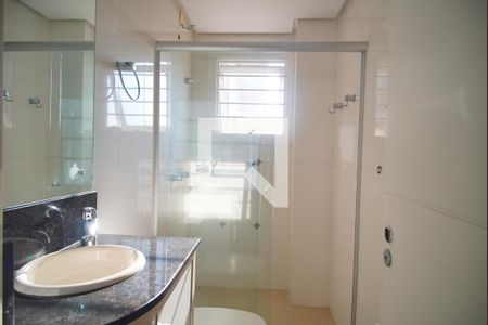 Casa à venda com 450m², 5 quartos e 4 vagasBanheiro da Suíte 4
