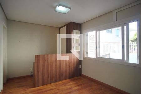 Casa à venda com 450m², 5 quartos e 4 vagasSuíte 4