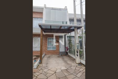 Casa à venda com 108m², 2 quartos e 1 vagaFachada