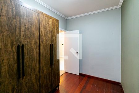Quarto 2 de apartamento para alugar com 2 quartos, 55m² em Buritis, Belo Horizonte