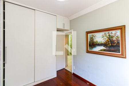 Quarto 1 de apartamento para alugar com 2 quartos, 55m² em Buritis, Belo Horizonte