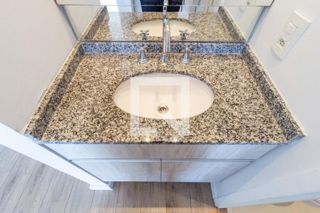 Apartamento à venda com 47m², 1 quarto e 1 vaga Apartamento à venda com 47m², 1 quarto e 1 vagaDetalhe - Banheiro