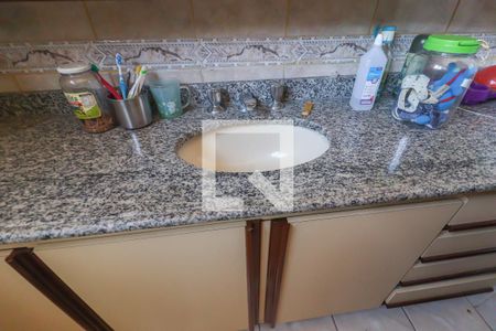 Casa à venda com 408m², 4 quartos e 2 vagasSuíte