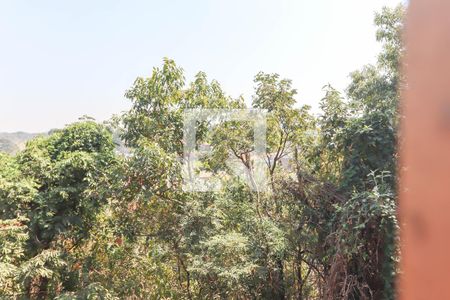 Casa à venda com 408m², 4 quartos e 2 vagasQuintal