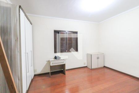 Casa à venda com 408m², 4 quartos e 2 vagasQuarto