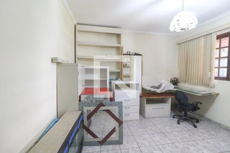 Casa à venda com 408m², 4 quartos e 2 vagasEscritório