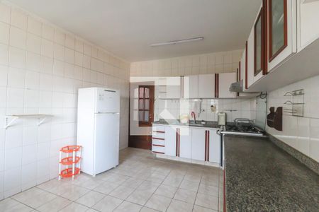 Casa à venda com 408m², 4 quartos e 2 vagasCozinha