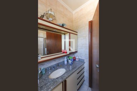 Casa à venda com 408m², 4 quartos e 2 vagasSuíte