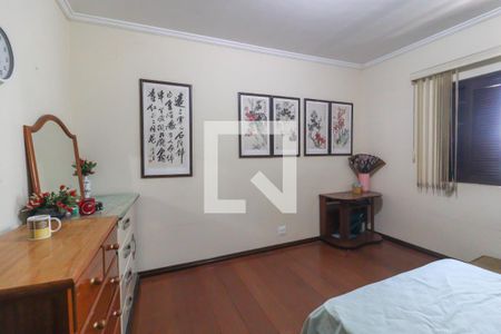 Casa à venda com 408m², 4 quartos e 2 vagasSuíte