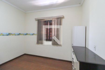Casa à venda com 408m², 4 quartos e 2 vagasQuarto 4