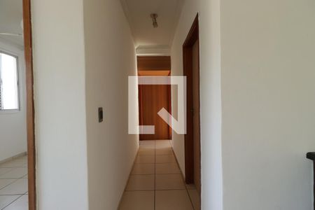Corredor de apartamento para alugar com 2 quartos, 60m² em Jardim Interlagos, Ribeirão Preto