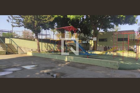 Apartamento para alugar com 60m², 2 quartos e 1 vaga Apartamento para alugar com 60m², 2 quartos e 1 vagaÁrea comum - Playground