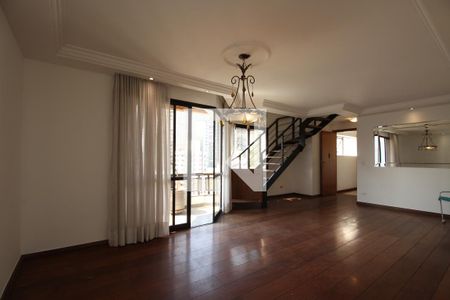 Apartamento à venda com 235m², 3 quartos e 3 vagasSala 