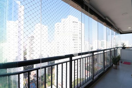 Varanda de apartamento à venda com 1 quarto, 70m² em Vila Romana, São Paulo