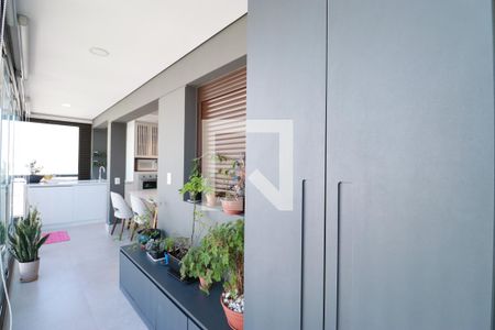 Varanda de apartamento à venda com 1 quarto, 70m² em Vila Romana, São Paulo