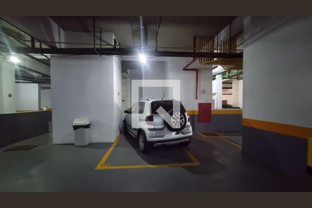 Apartamento à venda com 210m², 3 quartos e 3 vagas Apartamento à venda com 210m², 3 quartos e 3 vagas3 vagas garangem