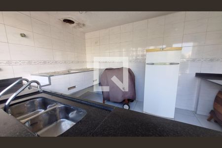 Apartamento à venda com 210m², 3 quartos e 3 vagas Apartamento à venda com 210m², 3 quartos e 3 vagasÁrea comum - Churrasqueira