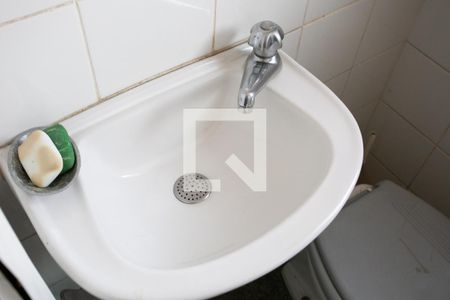 Apartamento à venda com 210m², 3 quartos e 3 vagas Apartamento à venda com 210m², 3 quartos e 3 vagasÁrea de Serviço