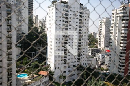 Apartamento à venda com 210m², 3 quartos e 3 vagas Apartamento à venda com 210m², 3 quartos e 3 vagassuíte 1 vista