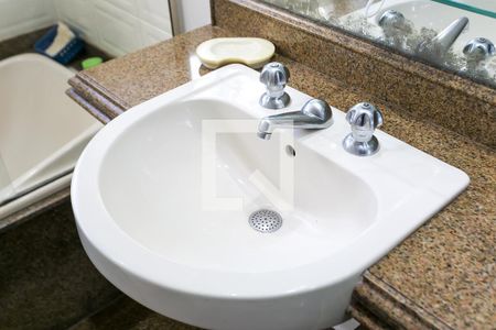 Apartamento à venda com 210m², 3 quartos e 3 vagas Apartamento à venda com 210m², 3 quartos e 3 vagasBanheiro da Suíte 3