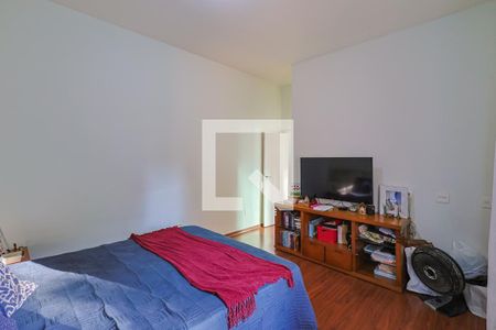 Casa de condomínio à venda com 560m², 5 quartos e 6 vagasSuíte 1